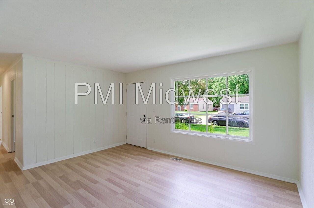 6672 E 43rd Pl - Photo 4 of 28