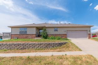 3935 S Jonathan Ave - Photo 1 of 1