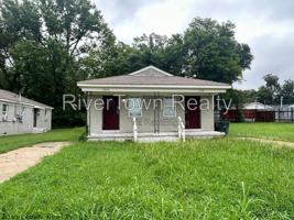 featured image of 3020 Sinclair St