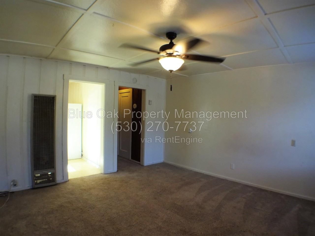 1038 Linden St #1 - Photo 2 of 5
