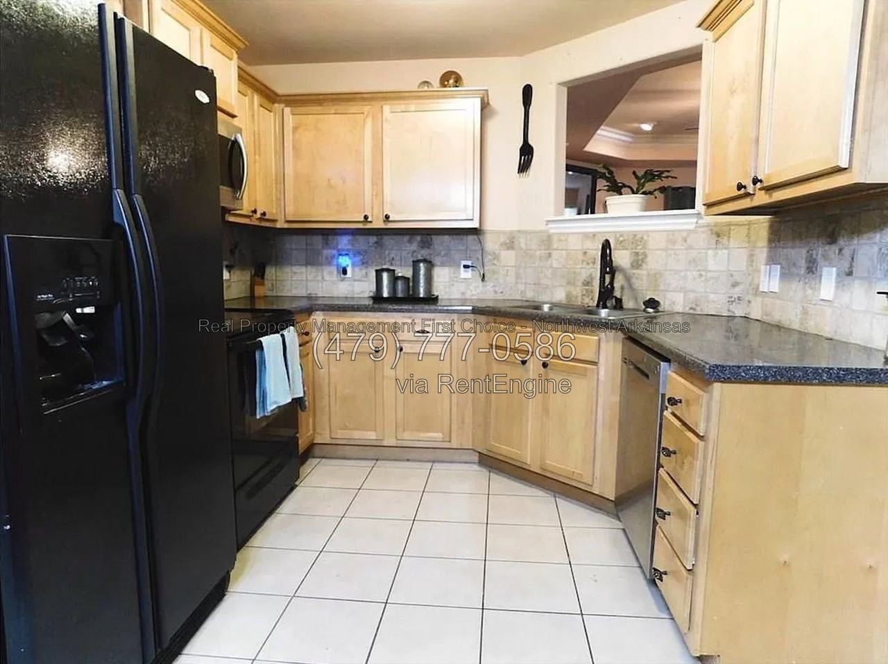 3302 Sw Elm Manor Ave - Photo 5 of 14