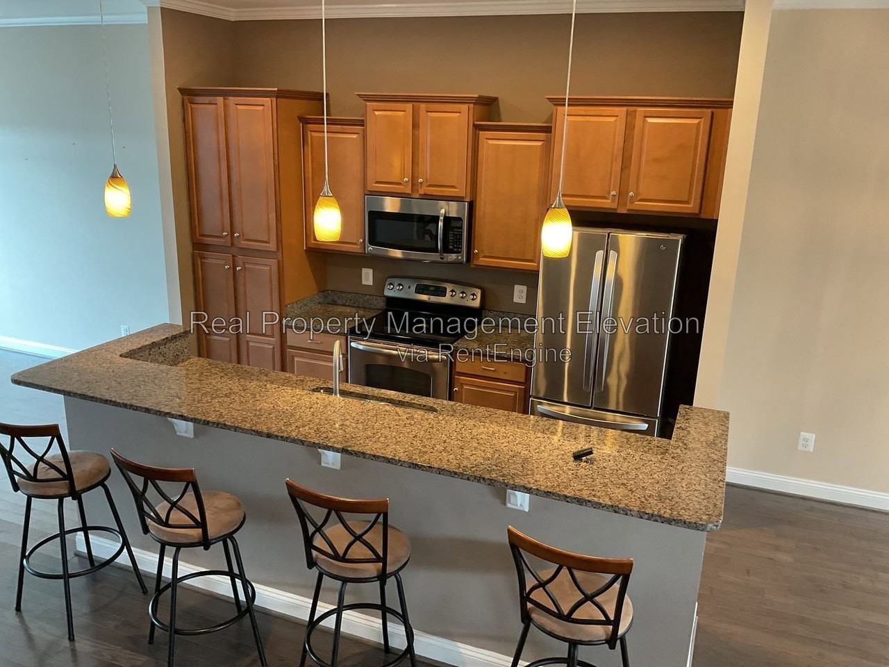 111 Kingsley Dr - Photo 5 of 14