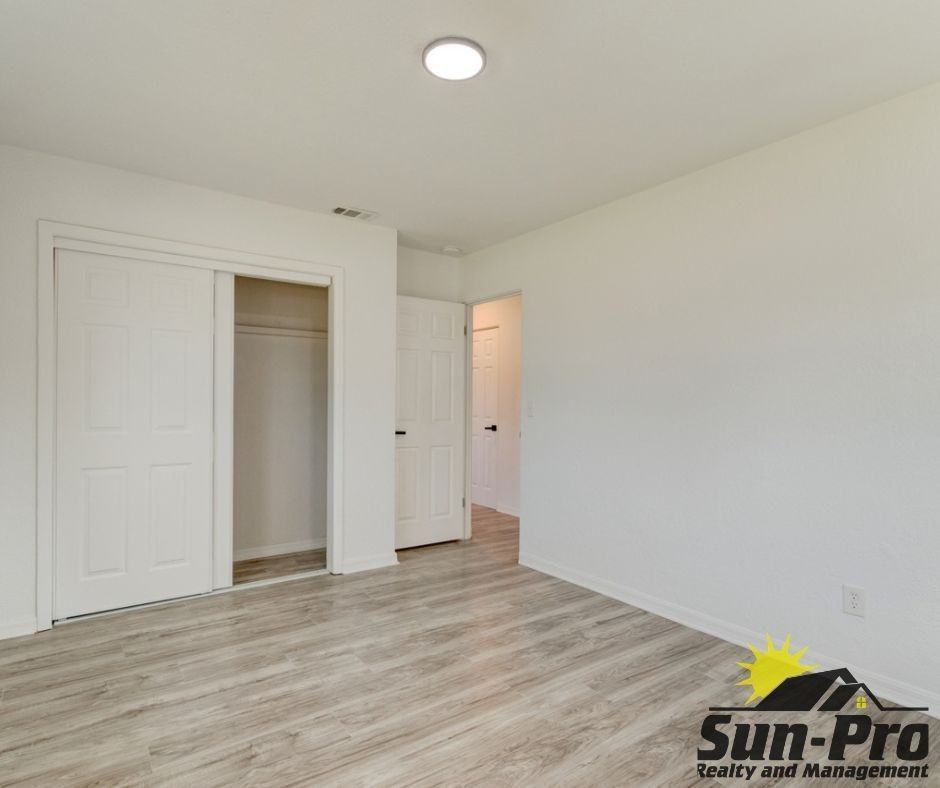 287 N Yonge St - Photo 6 of 22