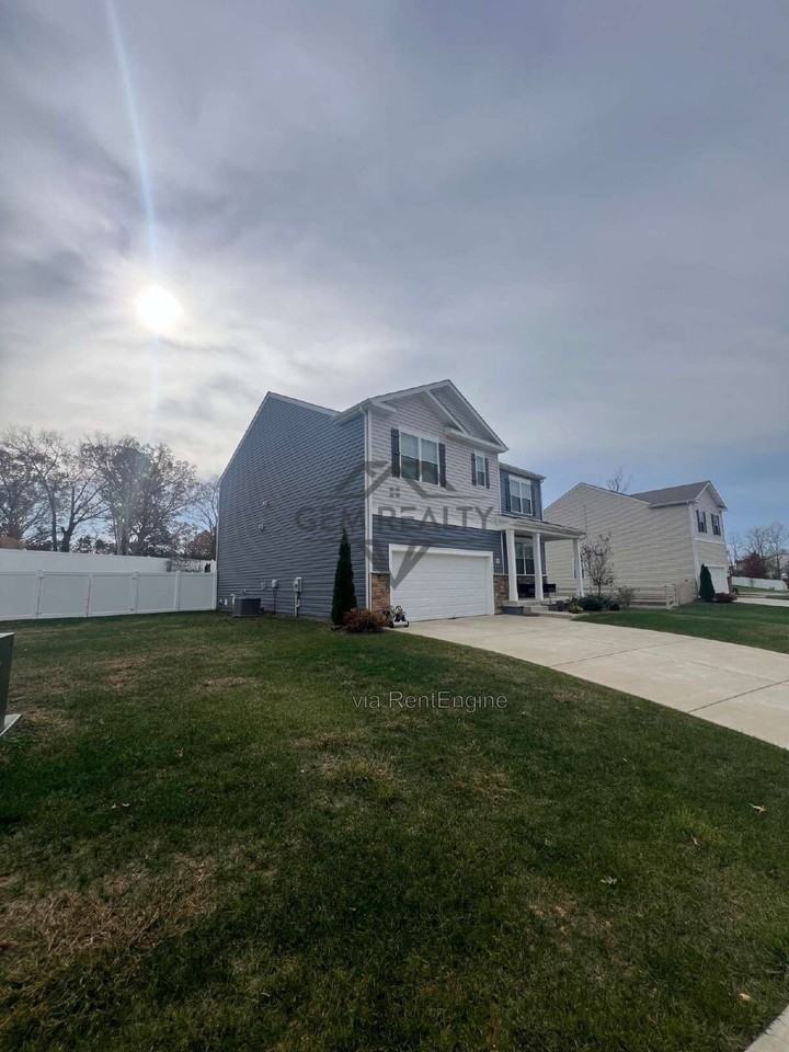 7404 Jake Ct - Photo 6 of 50