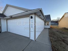 featured image of 1708 Prairie Ave