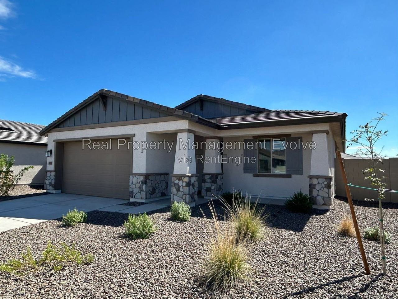 15221 W Gray Fox Trl