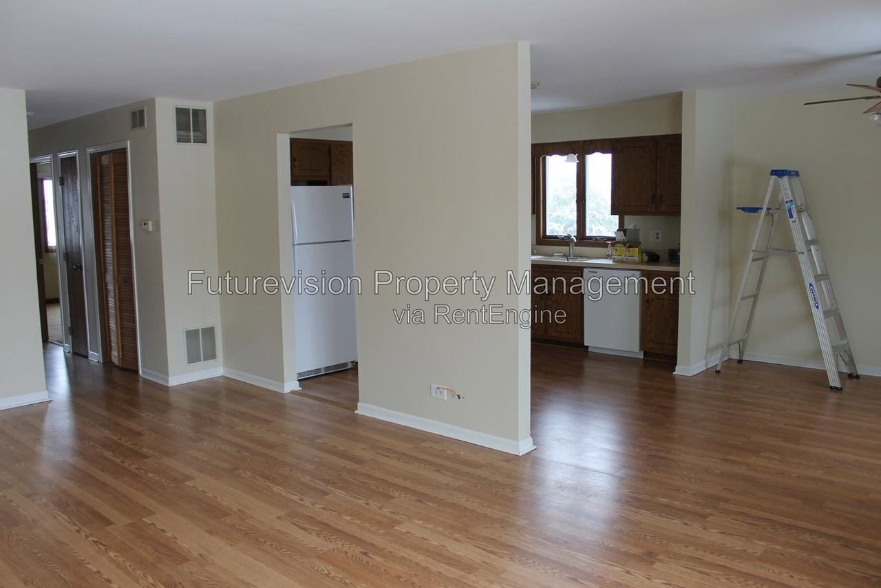 600 Crescenzo Ct #CC - Photo 4 of 11