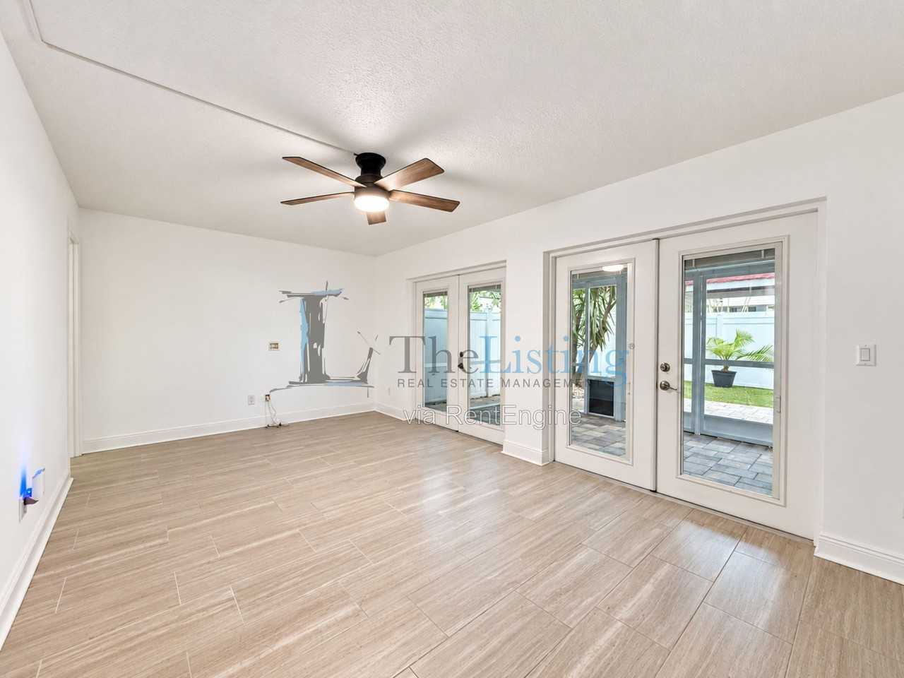 3204 W De Leon St #A - Photo 5 of 28