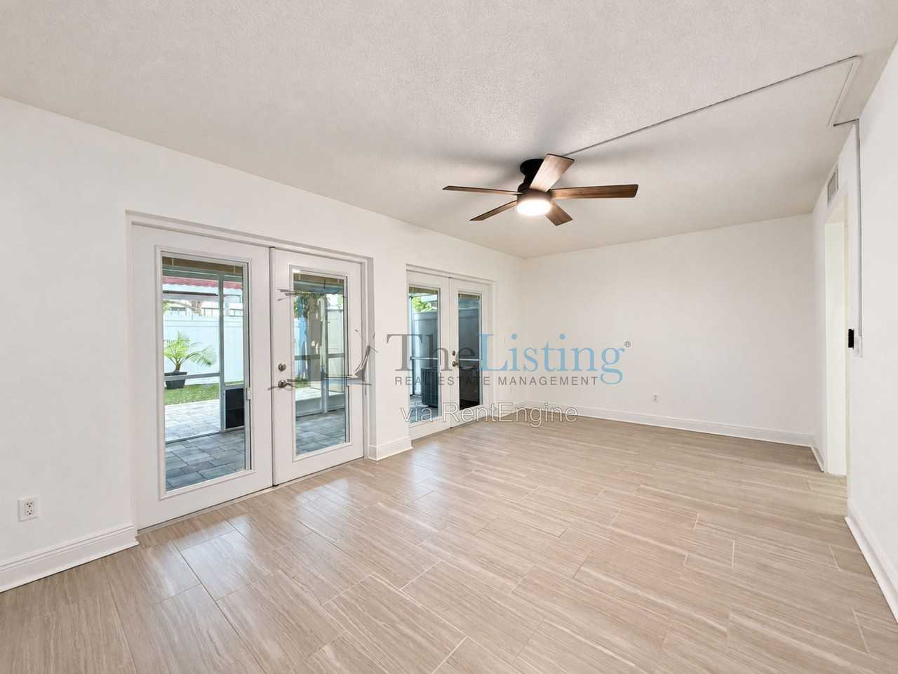 3204 W De Leon St #A - Photo 6 of 28