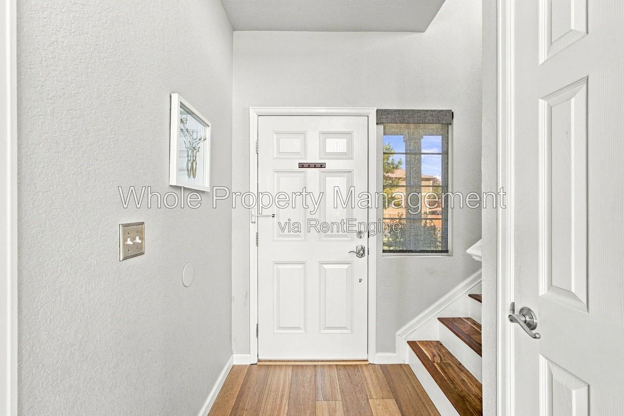 16814 E Hollow Horn Ave - Photo 3 of 24