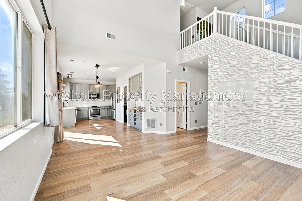 16814 E Hollow Horn Ave - Photo 4 of 24