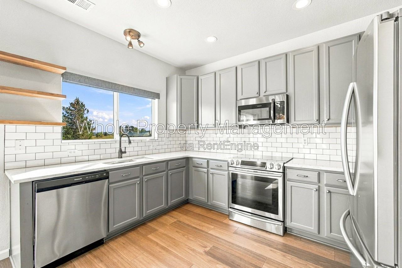 16814 E Hollow Horn Ave - Photo 7 of 24
