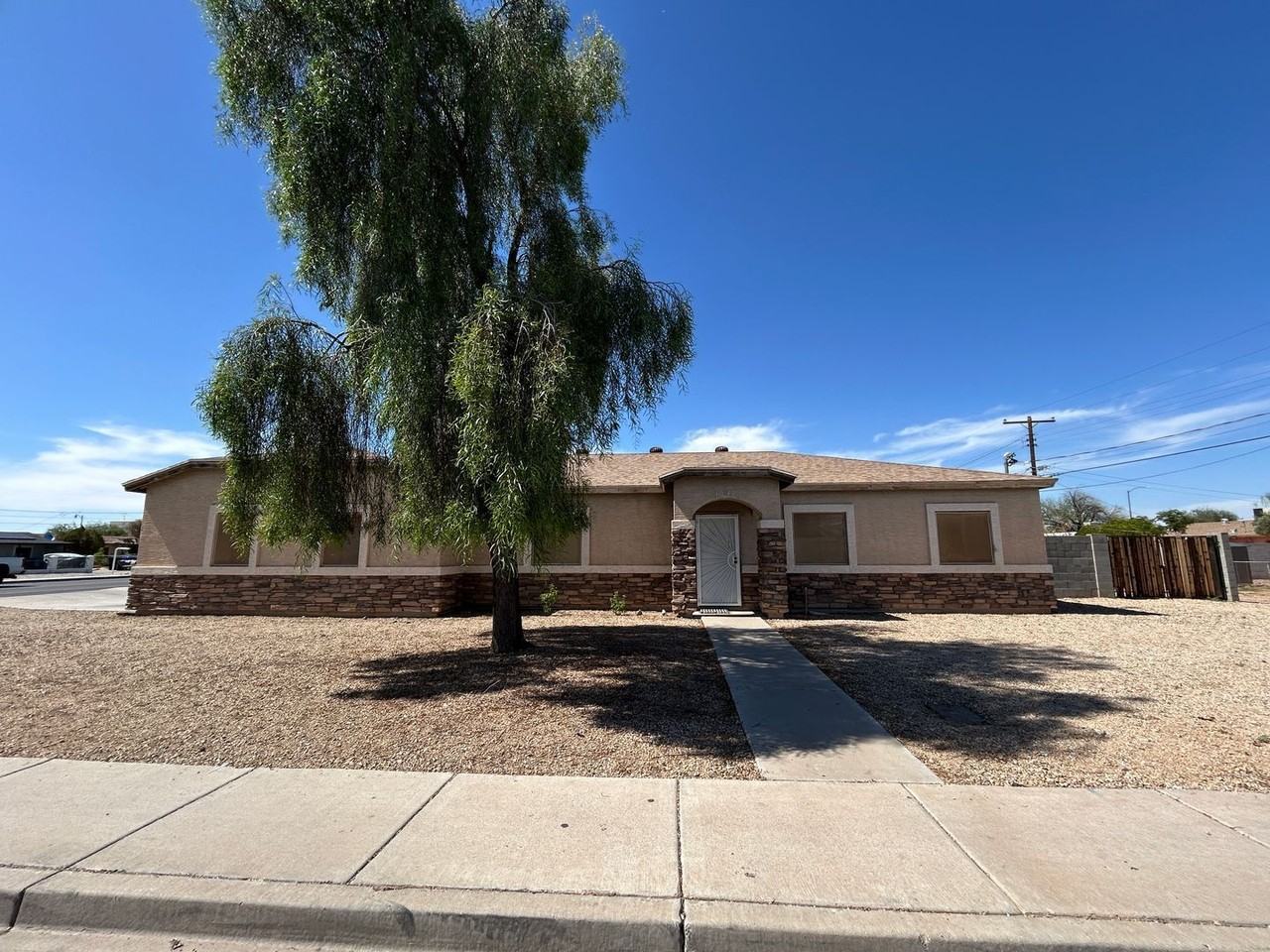 15601 N Verde St - Photo 2 of 23