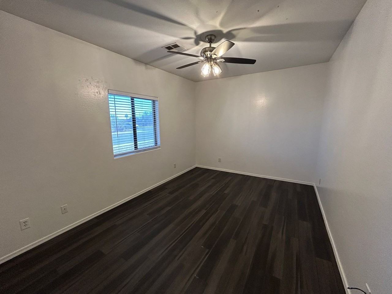 15601 N Verde St - Photo 6 of 23