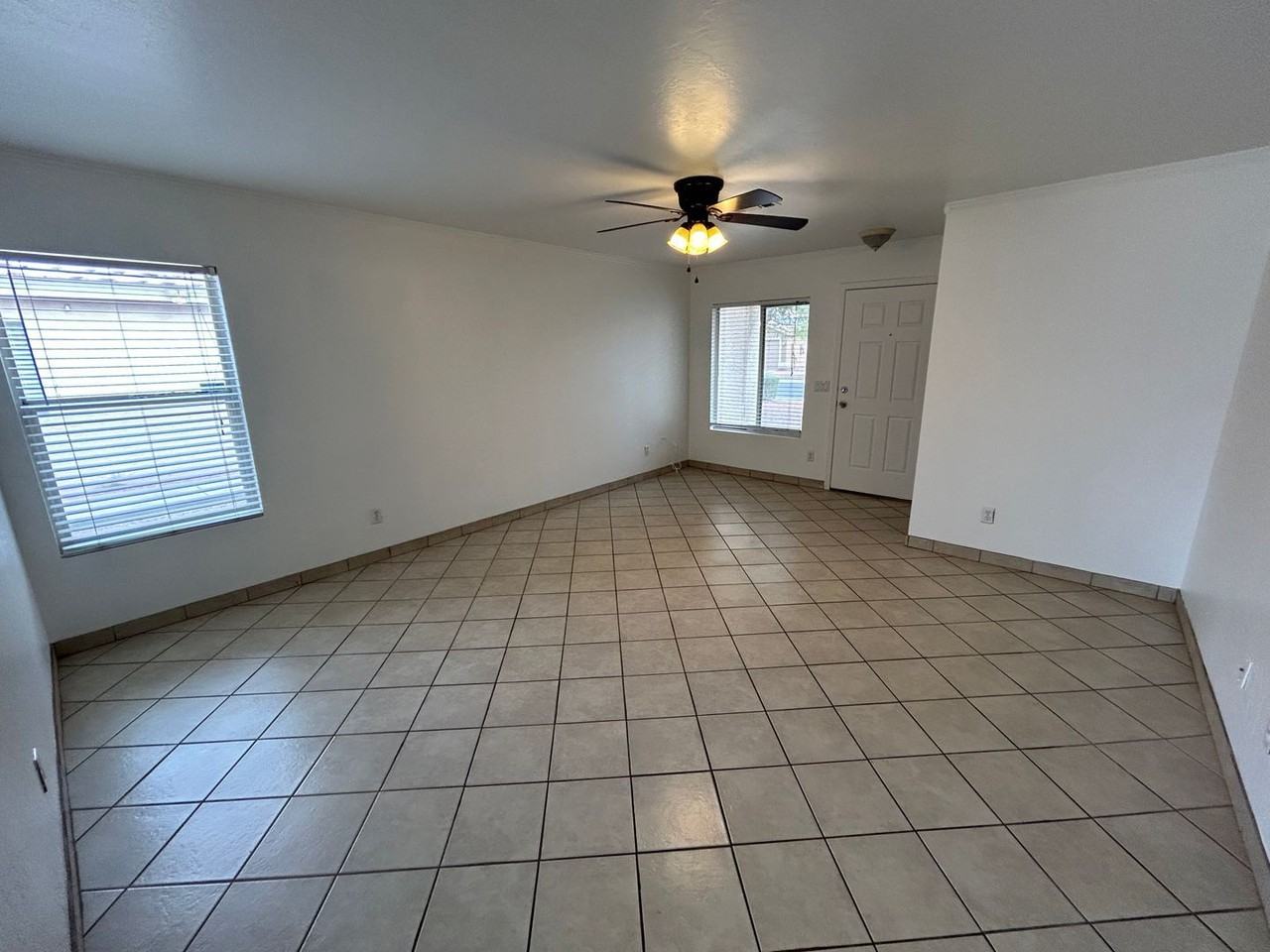 11932 W Charter Oak Rd - Photo 3 of 9