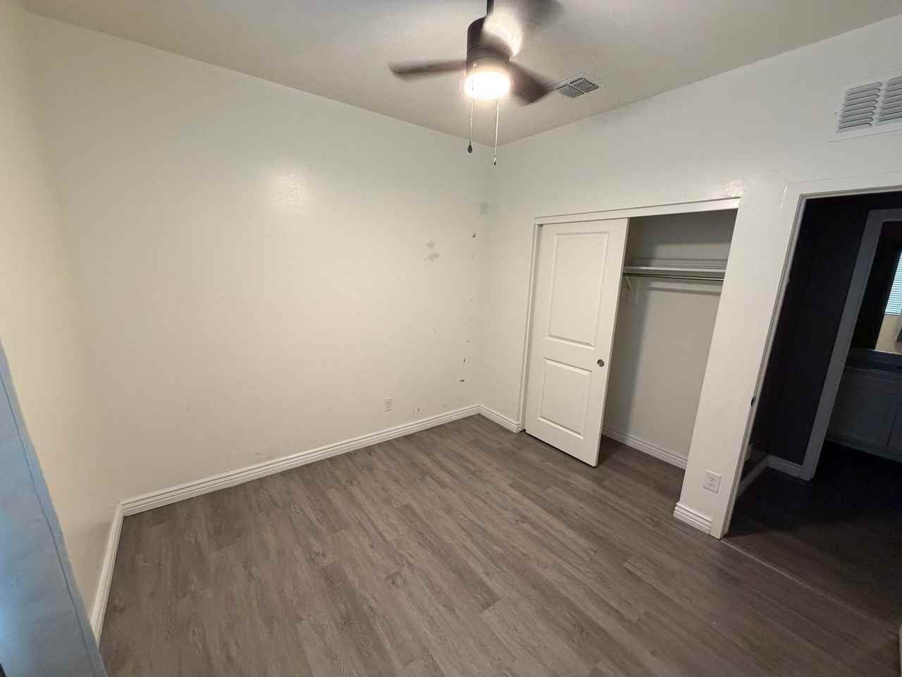12652 W Northview Ave - Photo 7 of 12