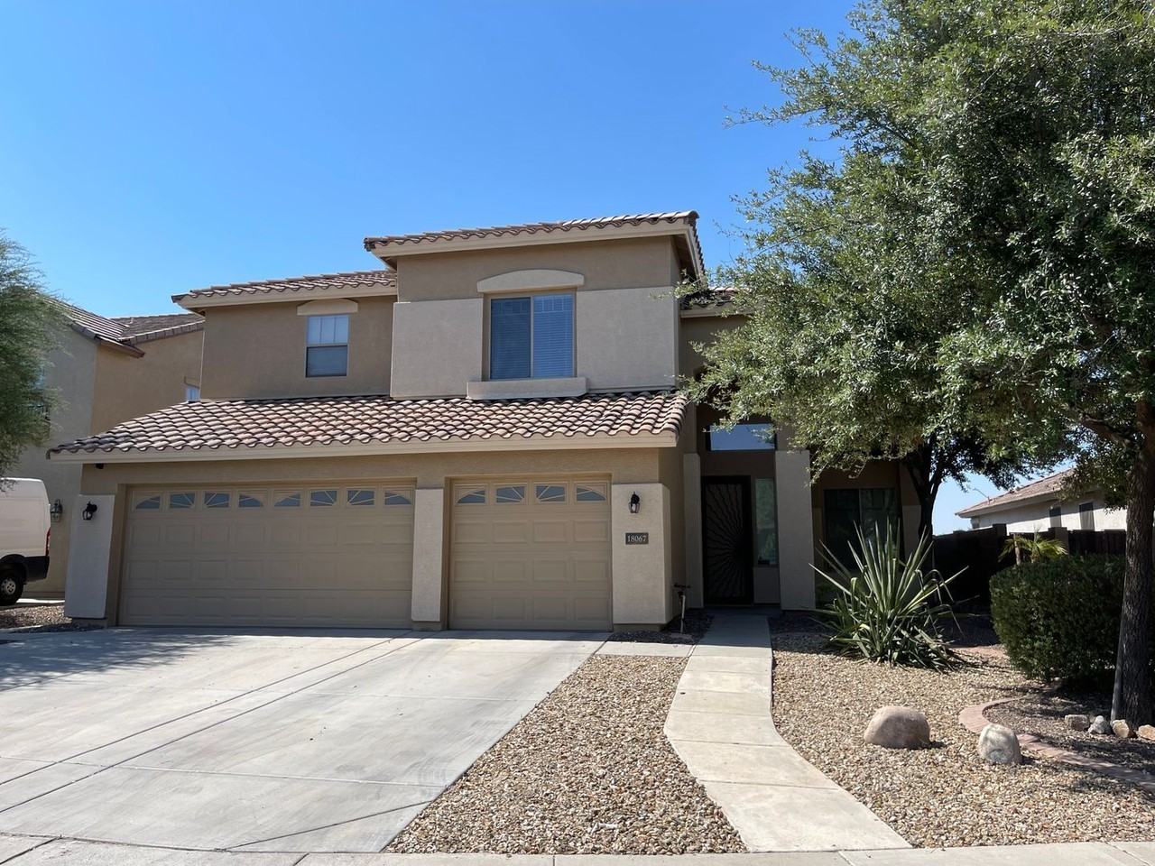 18067 W Turquoise Ave - Photo 2 of 29