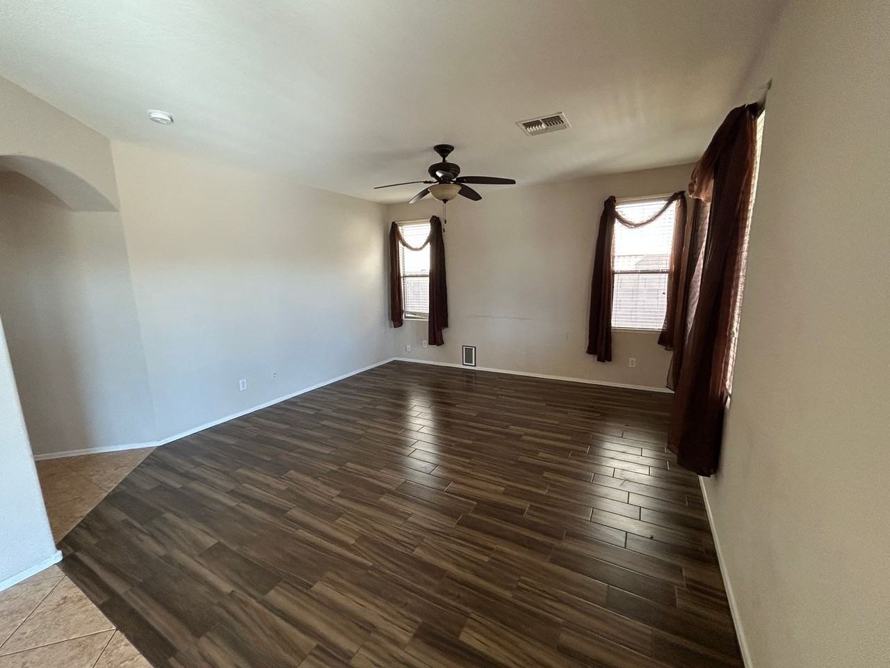 18067 W Turquoise Ave - Photo 5 of 29