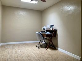 featured image of 1220 E Waverly St #1