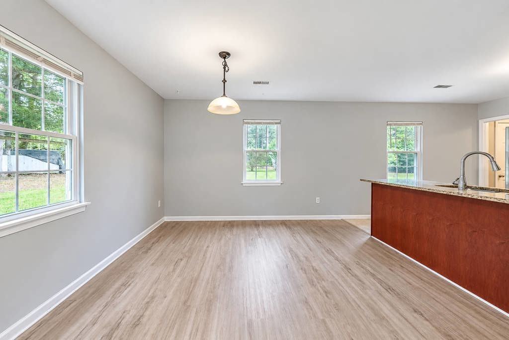 4789 Clopton Dr - Photo 6 of 16
