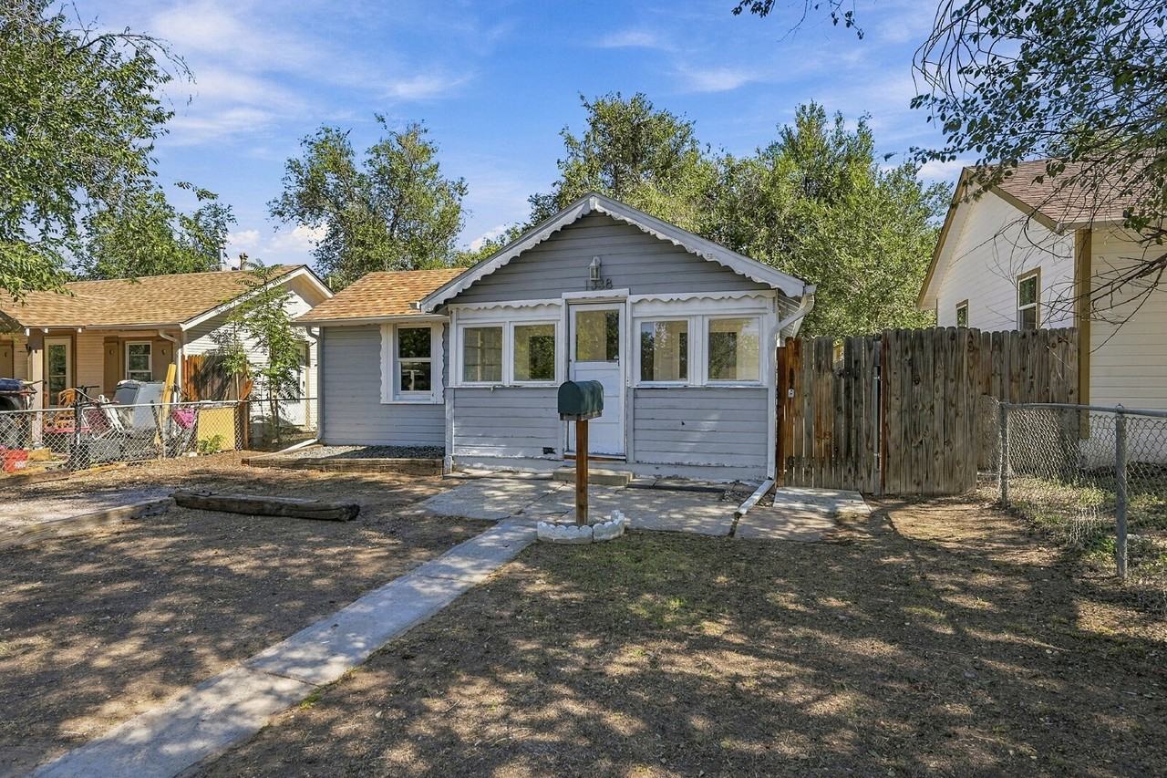 1338 Iola St - Photo 2 of 28