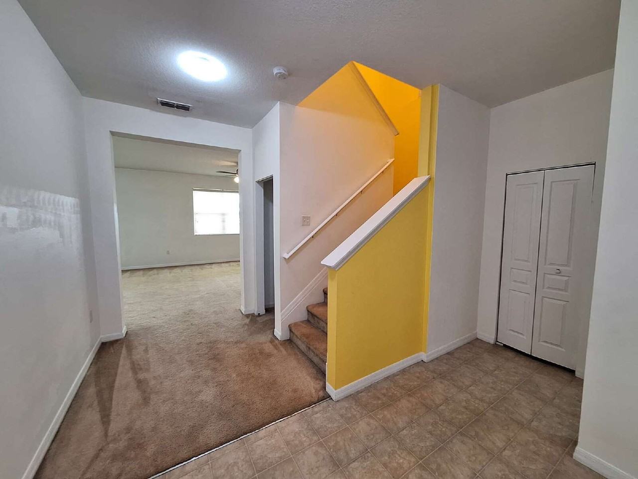 10175 Winding River Rd - Photo 3 of 29