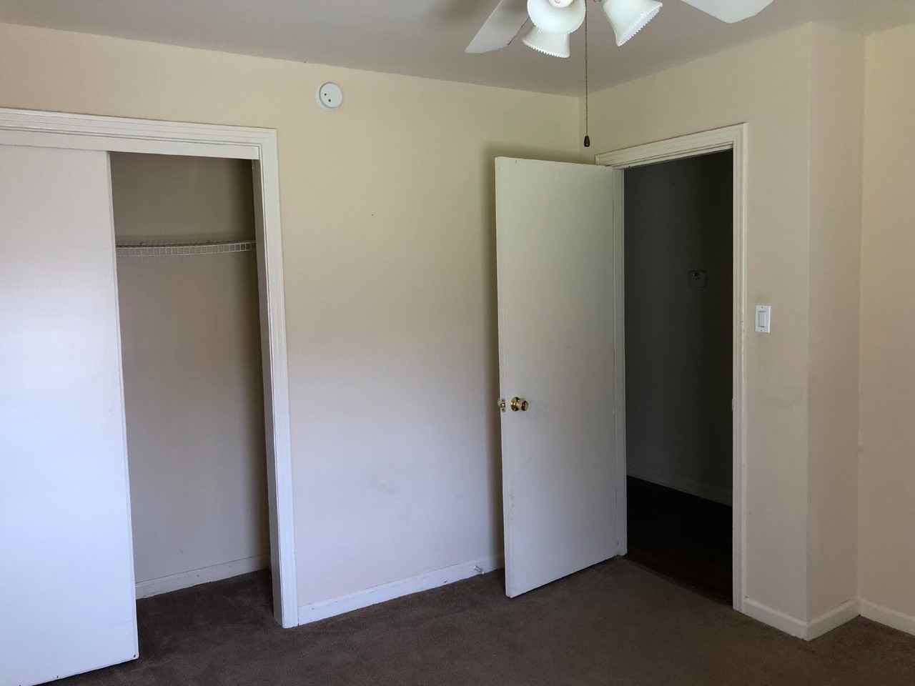 735 Valley Dr - Photo 5 of 13