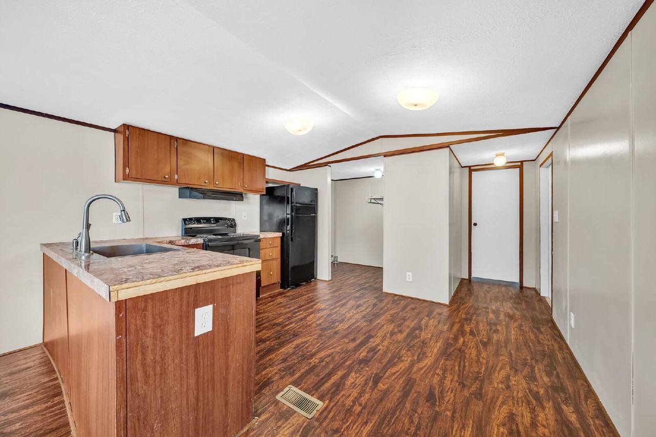 16693 E Forrestal - Photo 6 of 22