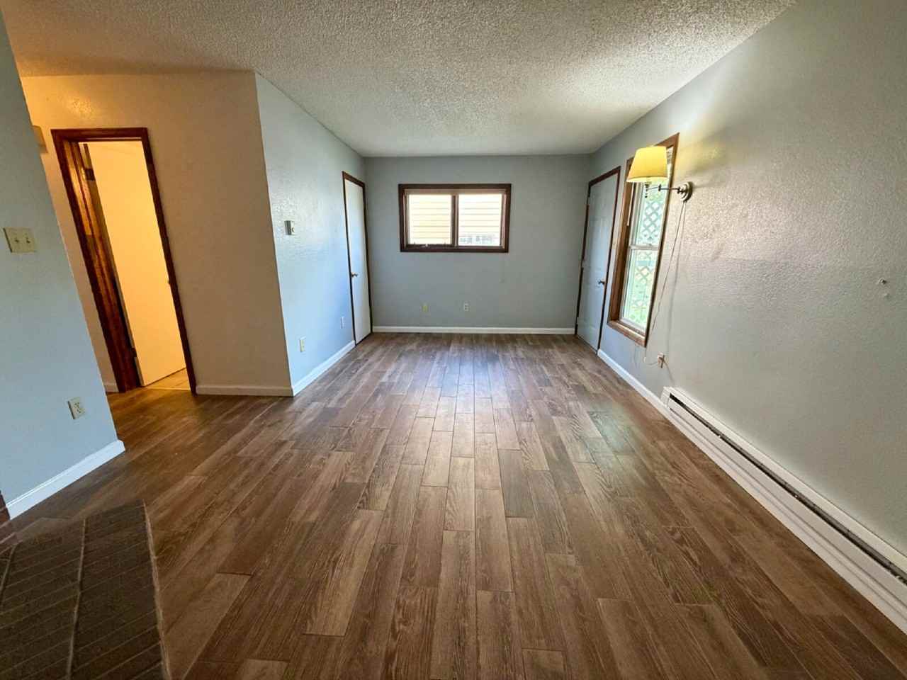 5309 Eastview St - Photo 2 of 16