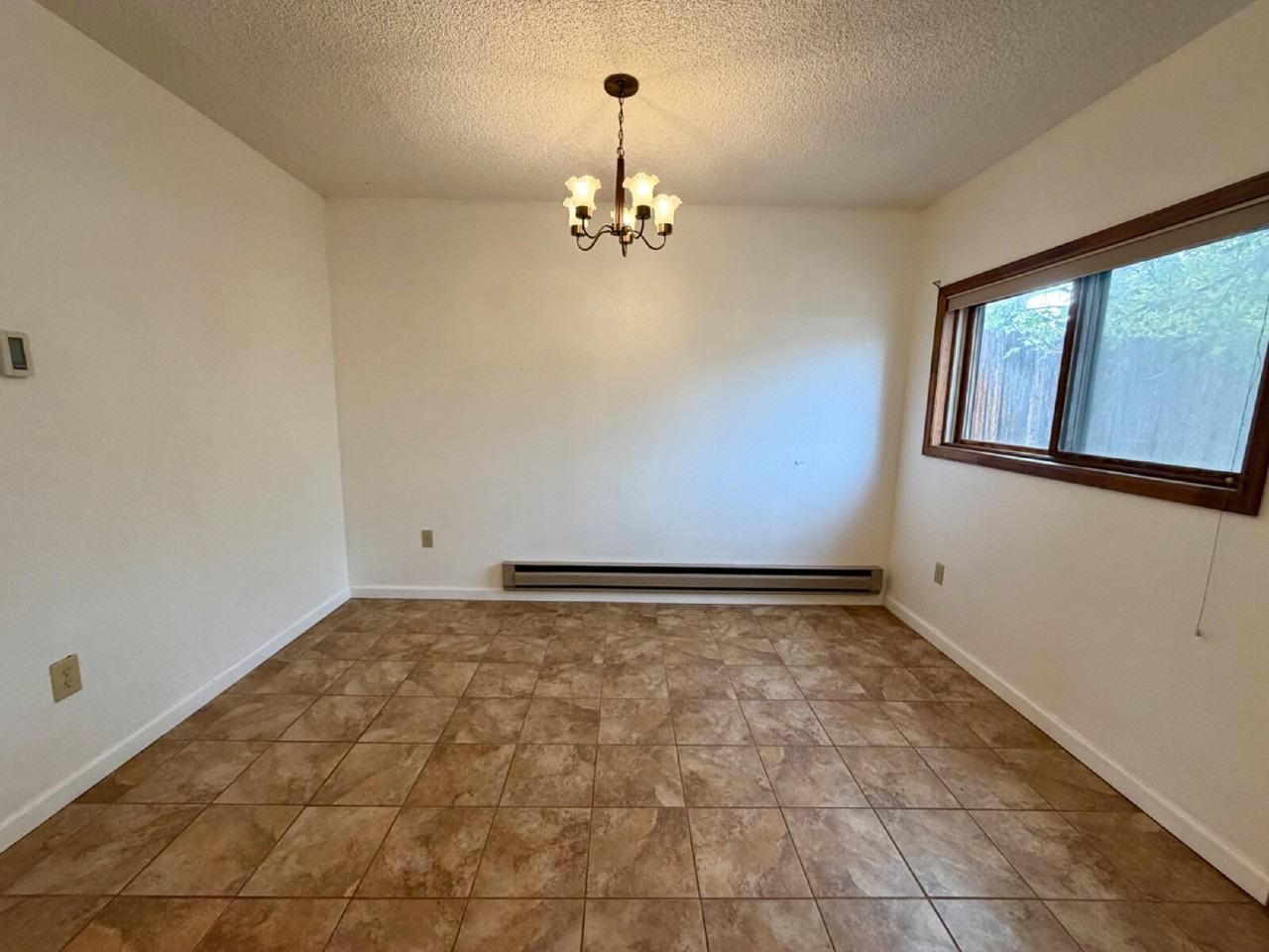 5309 Eastview St - Photo 7 of 16
