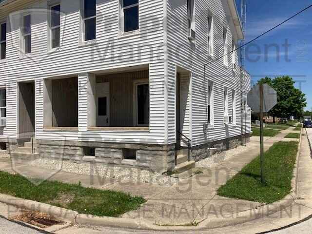 101 Water St - Photo 2 of 13