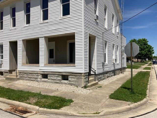 101 Water St - Photo 7 of 13