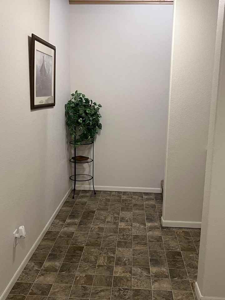3128 8th St Ne - Photo 2 of 12