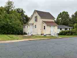 featured image of 329 Jackson St
