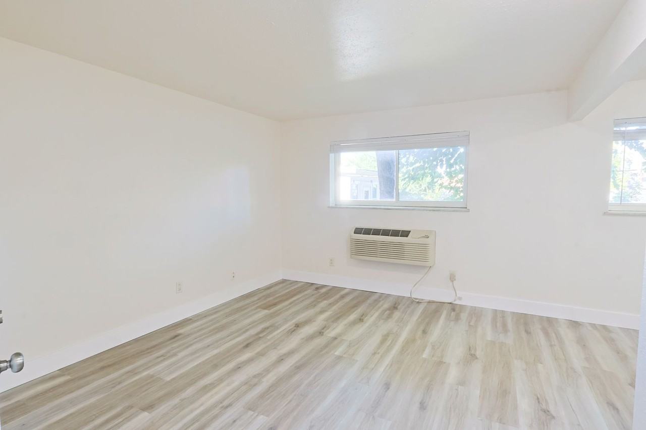 3021 Pestalozzi St #106 - Photo 5 of 10