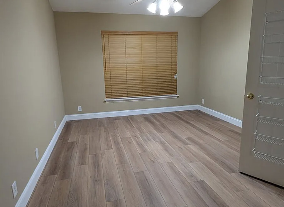 741 Tulip Grove Rd - Photo 6 of 17