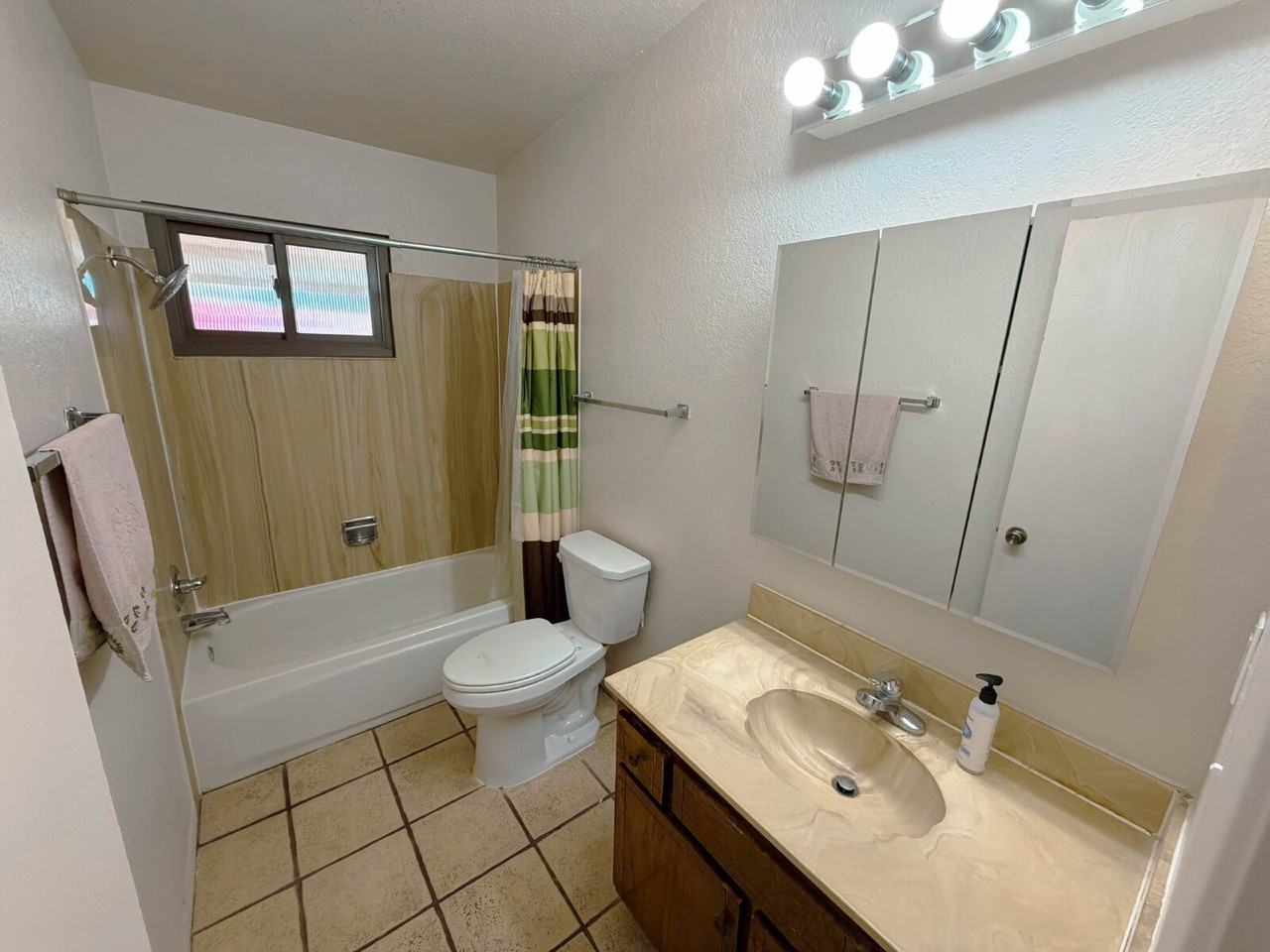 5343 E Glenn St - Photo 5 of 13