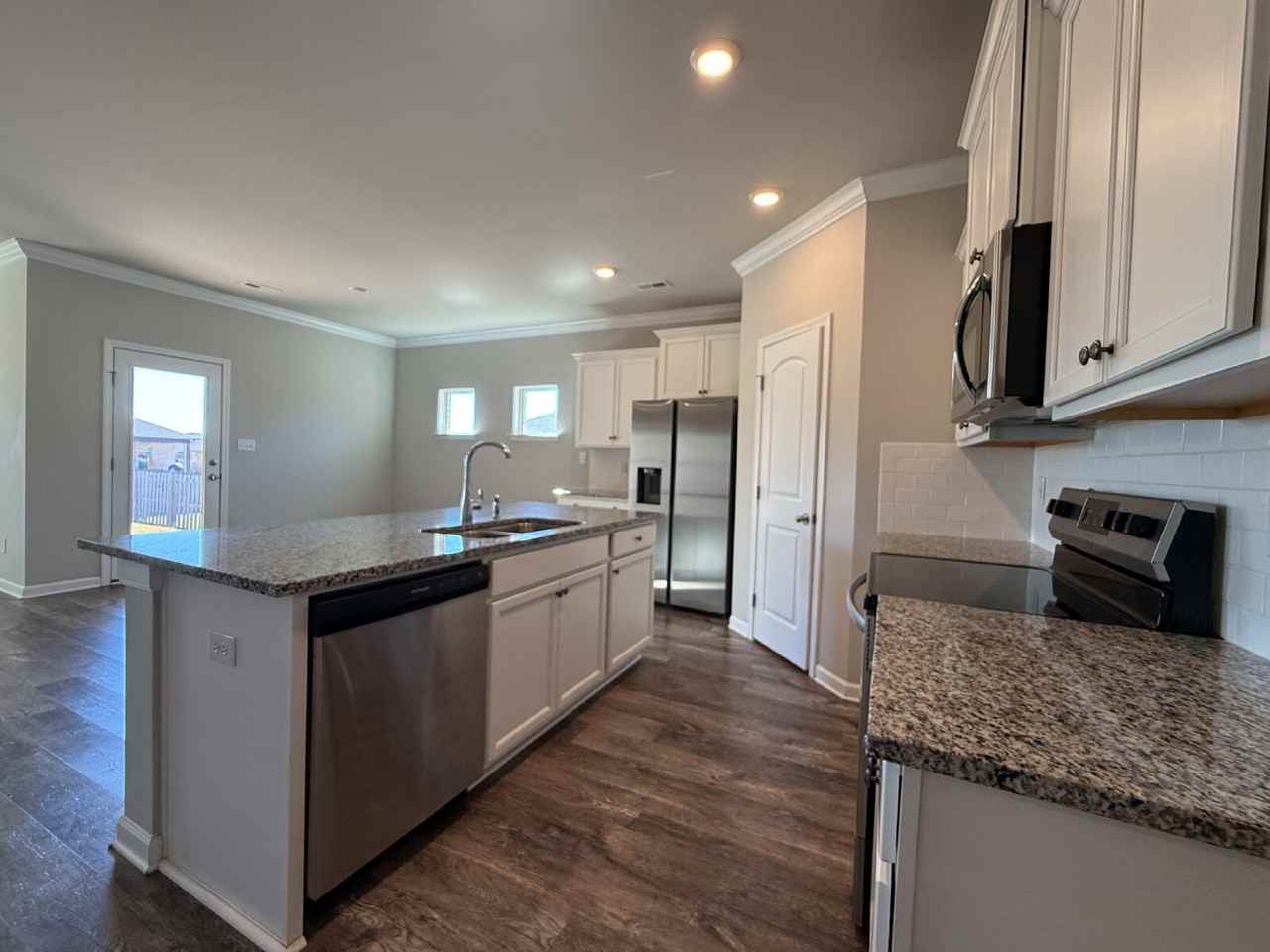 122 Sunlit Grove Dr - Photo 3 of 21