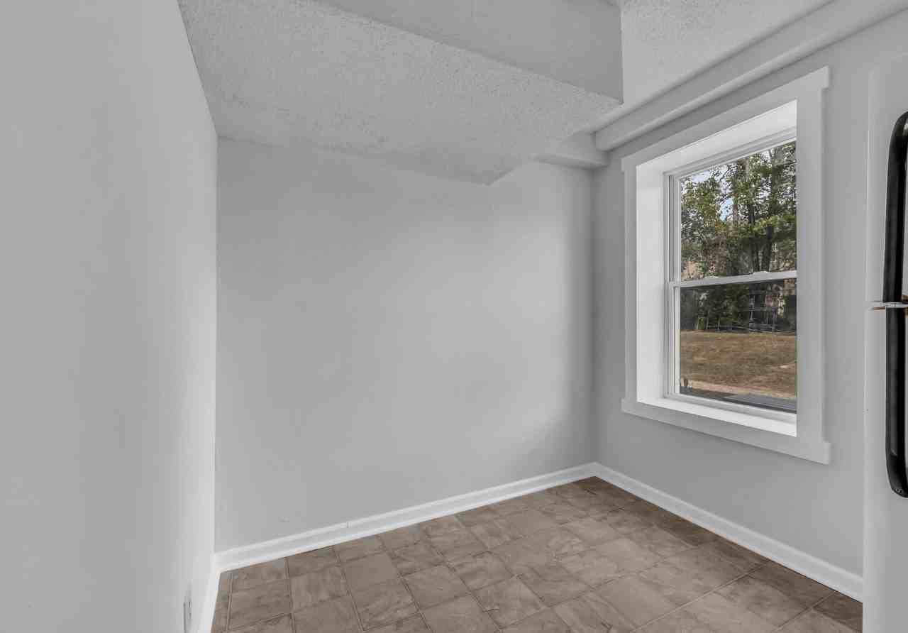 127 Tandy Dr - Photo 7 of 12