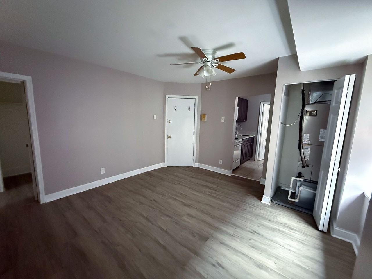 4040 Spruce St. - Photo 5 of 50