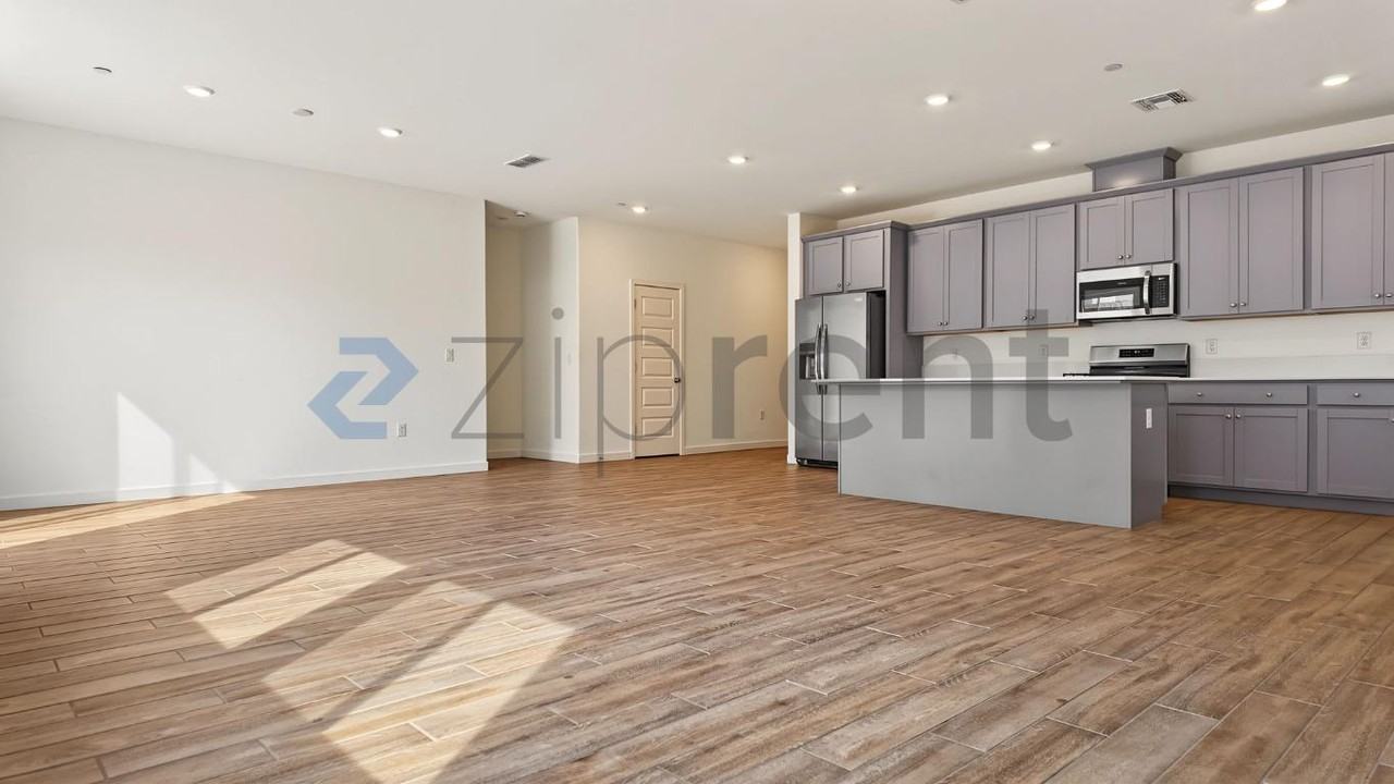 12662 Snowy Owl Way - Photo 6 of 40