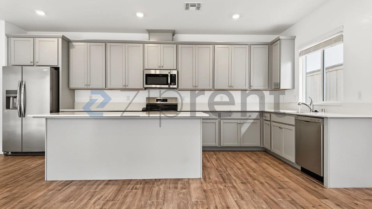 12662 Snowy Owl Way - Photo 7 of 40