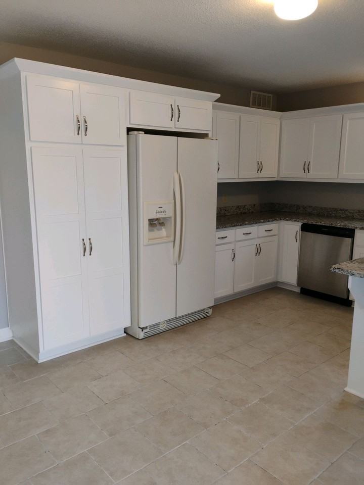 1012 Fox Run Dr - Photo 6 of 10