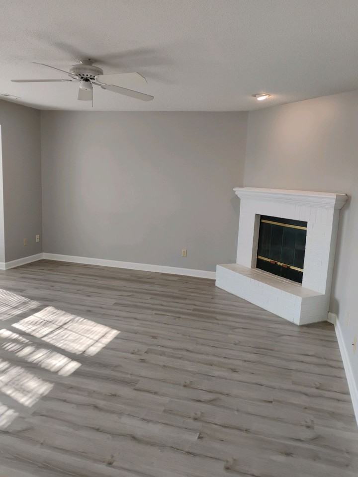 1012 Fox Run Dr - Photo 3 of 10
