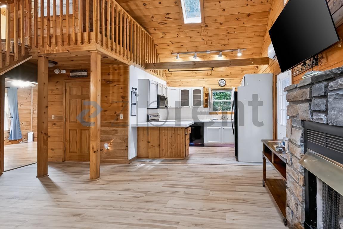 12 Shady Walk Trl - Photo 2 of 25