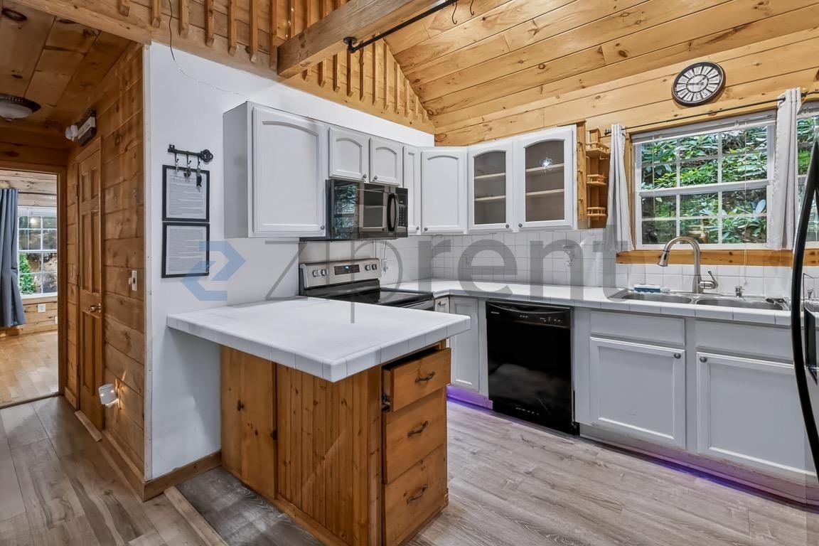 12 Shady Walk Trl - Photo 5 of 25