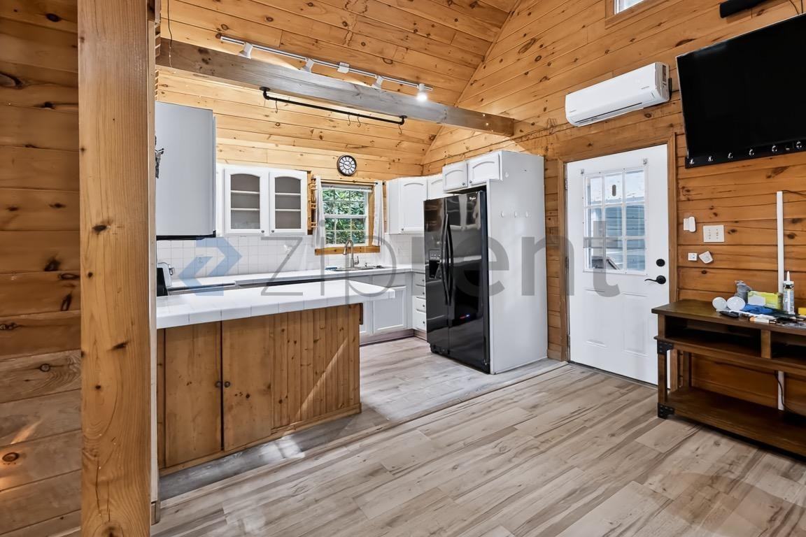 12 Shady Walk Trl - Photo 6 of 25