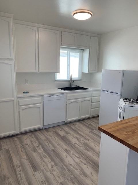 336 The Strand - Photo 2 of 6
