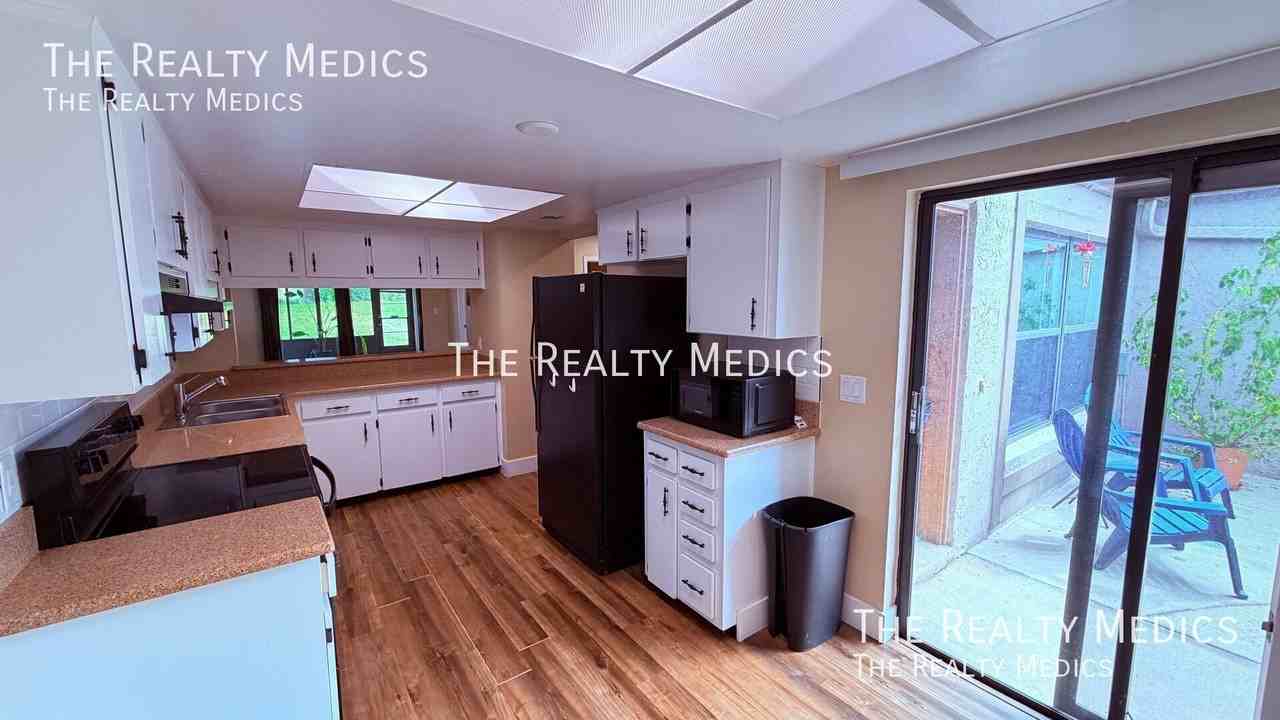 903 Wintergreen Blvd - Photo 5 of 31