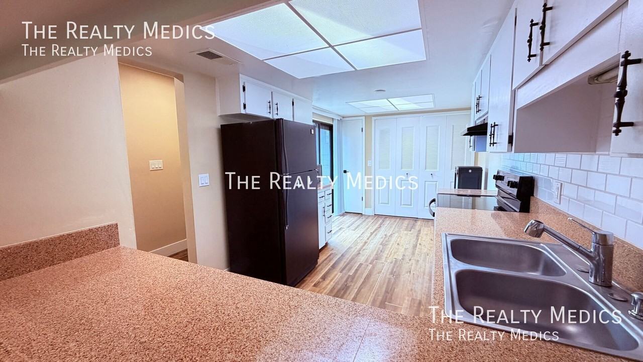 903 Wintergreen Blvd - Photo 6 of 31